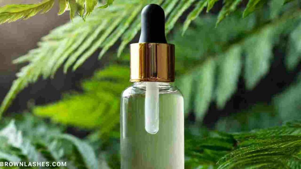 Natural eyelash growth serum Organic ingredients lash conditioning formula, promoting healthy and nourished lashes.